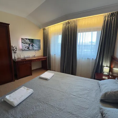 Διαμέρισμα Daniel's - 4 Season