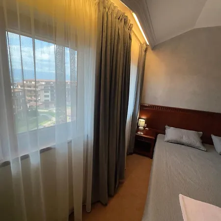 Daniel's - 4 Season バンスコ