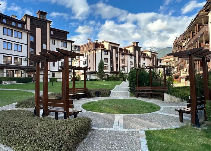 Daniel's - 4 Season Banszko