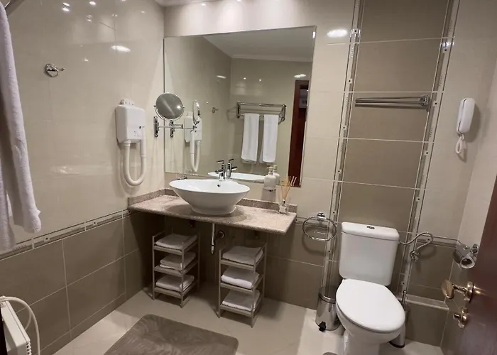 Daniel's - 4 Season *