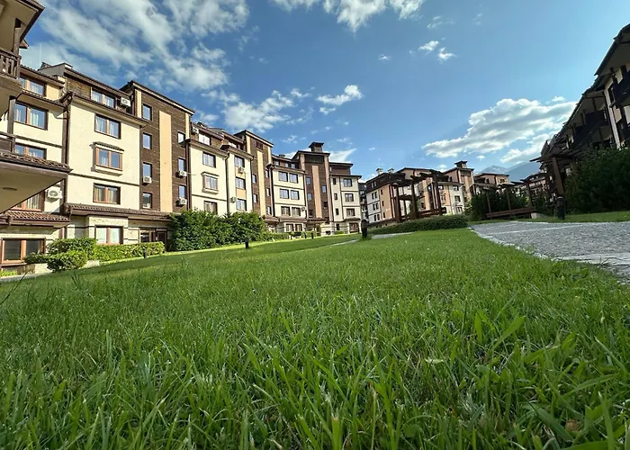 Daniel's - 4 Season Apartman Banszko